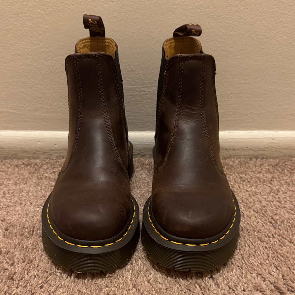 Doc Marten Chelsea Boot